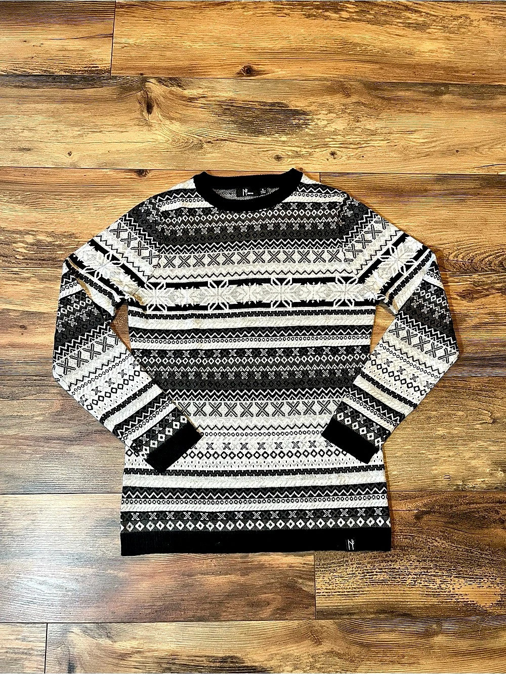 Neve Designs Fair Isle Nordic Sweater Women’s S Merino Wool Ski Black Gray